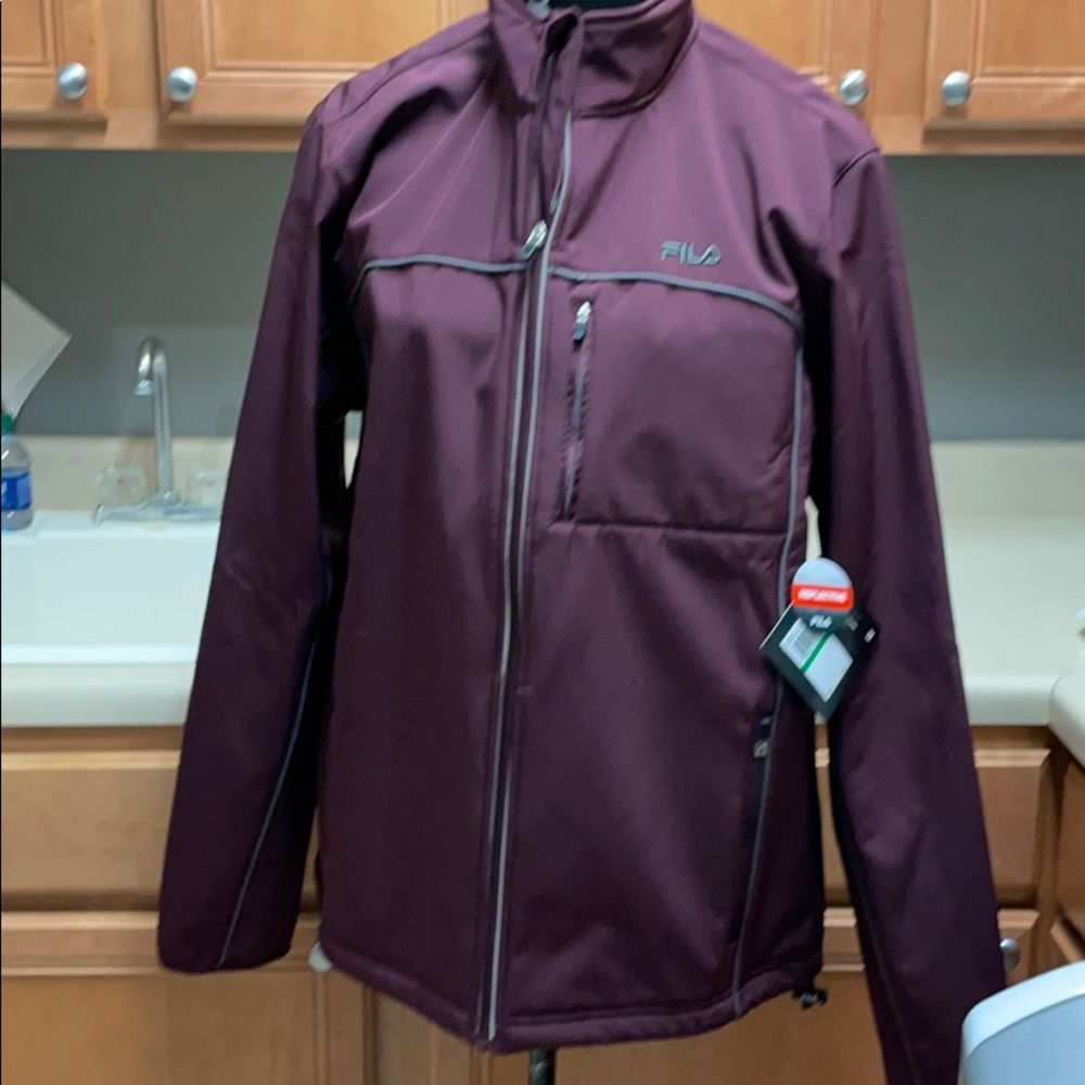 HOST PICK: Men’s Fila reflective jacket